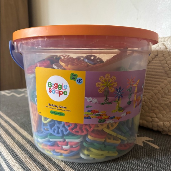 Gigglescape Building Disks - Picture 3 of 3